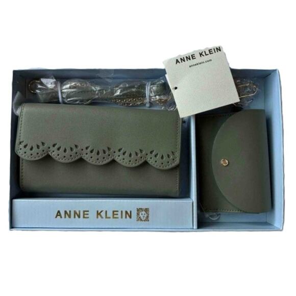 Ann Klein Sage Green Faux Leather Bag Wallet 3 piece Gift Set - Picture 5 of 9